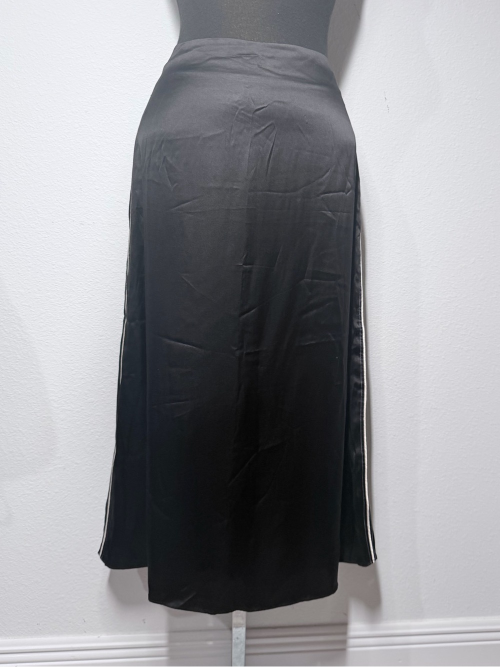 Misha Nonoo Black Silk Blend Midi Skirt XL Side Stripe NWT - Picture 3 of 6